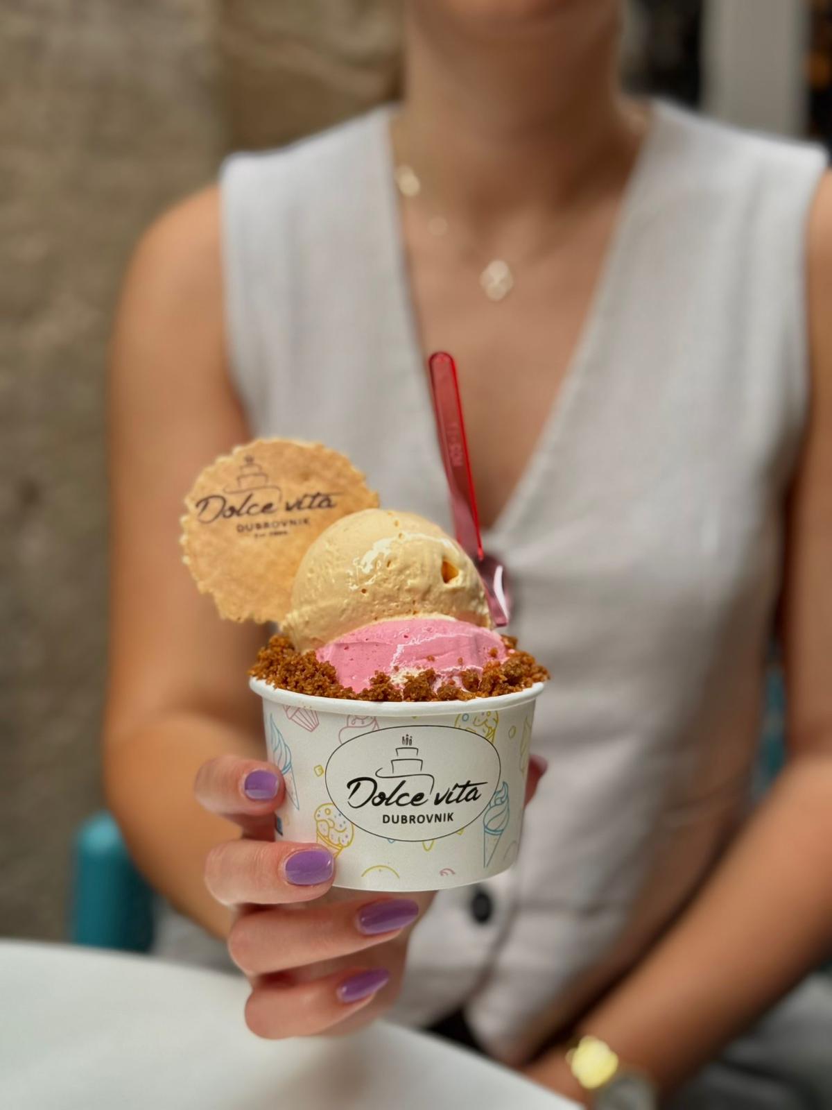 Dolce Vita ice cream cup